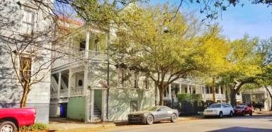 Main picture of 124 Wentworth St