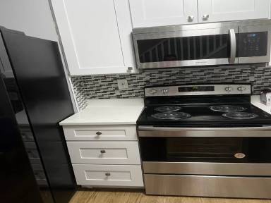 Main picture of 2420 Wilkens Ave
