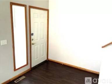 Main picture of 5498 Bastian Blvd