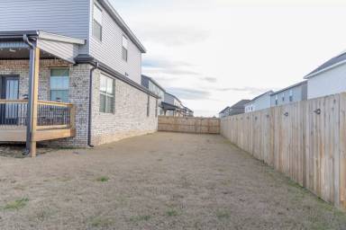 Main picture of 201 Vicks Cir