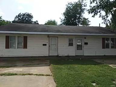 Main picture of 209 S Prairie St