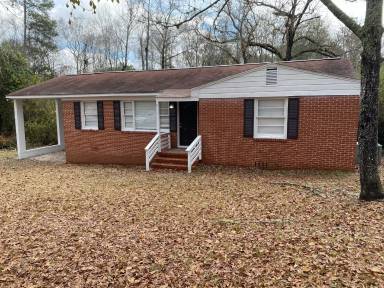 Main picture of 134 Meadowview Dr