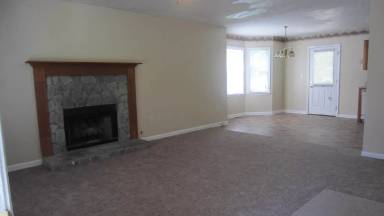 Main picture of 1673 Independence Dr