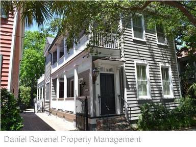 Main picture of 38 Warren St