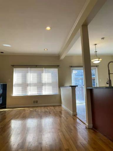 Main picture of 21 Marisa Ct