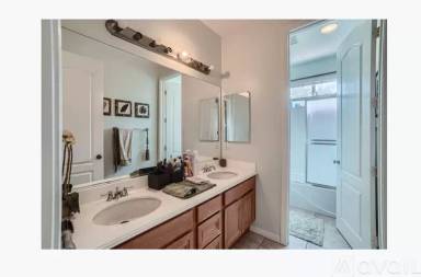 Main picture of 11260 Lalani Dr