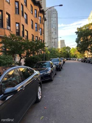 Main picture of Lincoln Ave Apartments
