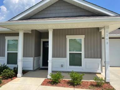 Main picture of 5302 Cambria Dr