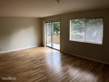 Main picture of 211 Easy St