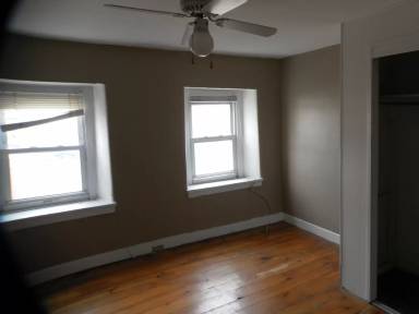 Main picture of 126 Conarroe St