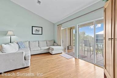 Main picture of 104 Sandtrap Rd