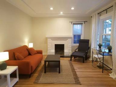 Main picture of 329 Perkins St