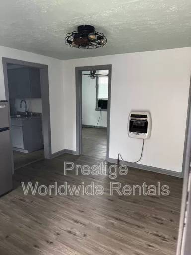 Main picture of 497 Mellon St