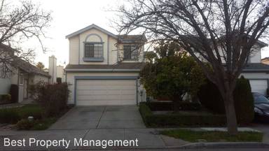 Main picture of 34285 Kenwood Dr