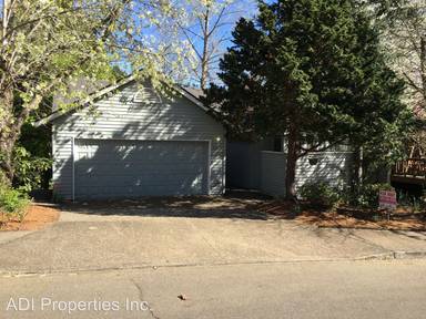 Main picture of 16460 SW Woodcrest Ave