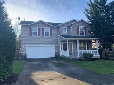 Main picture of 929 Riddell Ave NE