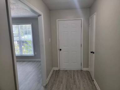 Main picture of 156 Griswood Dr