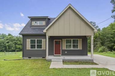 Main picture of 2528 Highway 47 E
