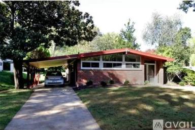 Main picture of 963 Warder Ave