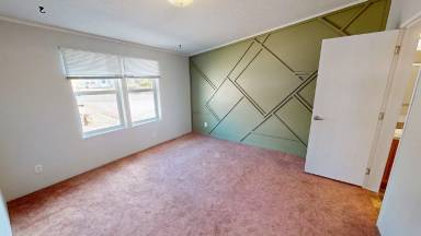 Main picture of 65 N McElhaney Ln