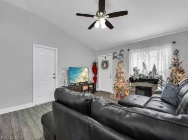 Main picture of 4790 Jordan Ave