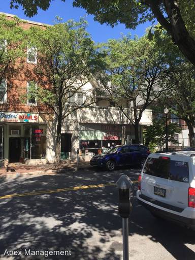 Main picture of 23-25 W. 4th St. & 24 Rink St