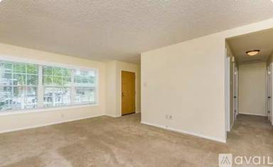 Main picture of 415 Foussat Rd