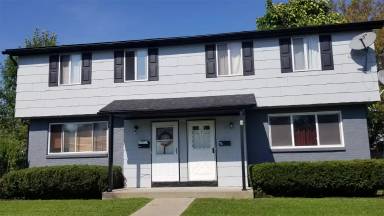 Main picture of 250 Huth Road - G