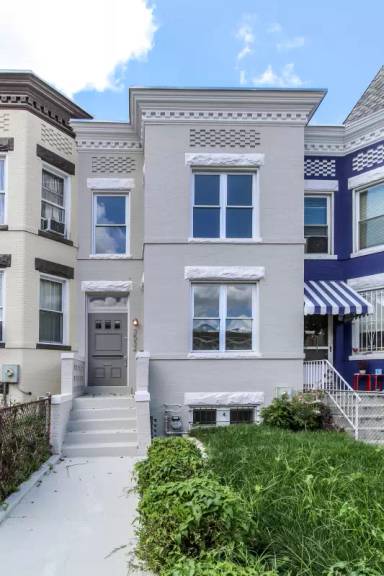 Main picture of 3532 11th St NW