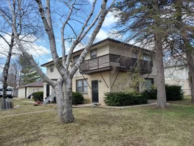 Main picture of 5905 N 66th St