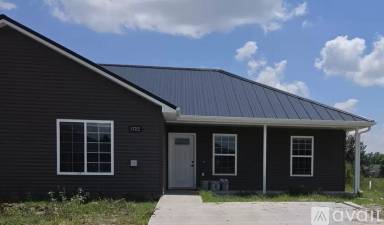 Main picture of 1722 Talon St