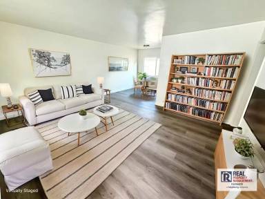 Main picture of 460 Solano Ave