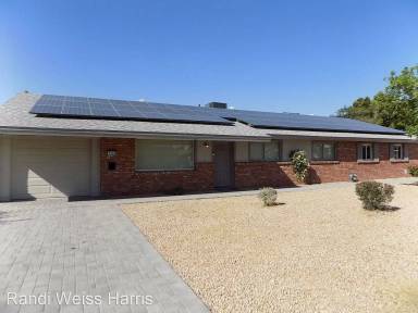 Main picture of 6021 N 10th St