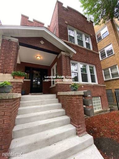 Main picture of 4929 N Avers Ave