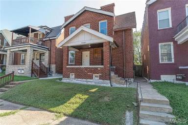 Main picture of 3540 Michigan Ave