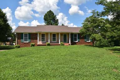 Main picture of 3049 Westchester Dr