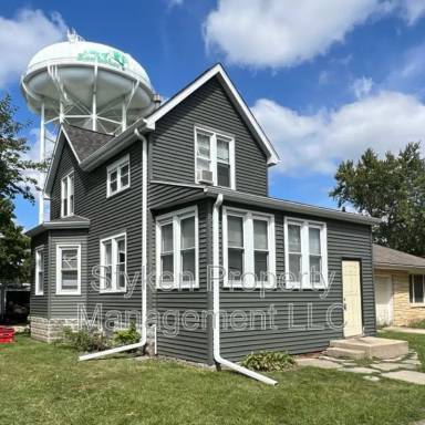 Main picture of 259 N Evergreen Ave