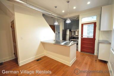 Main picture of 728 Jaeger St