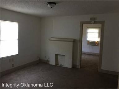 Main picture of 1125 NE 17th St