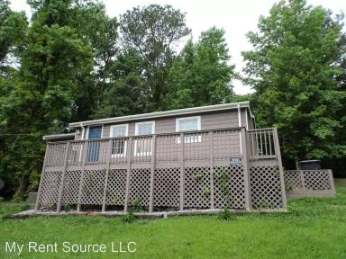 Main picture of 5544 Lakeside Dr