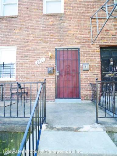 Main picture of 2513 W Mosher St