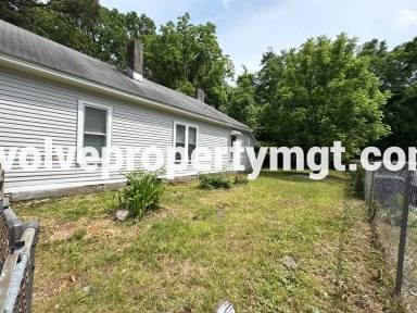 Main picture of 961 Joseph Pl