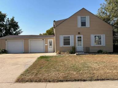 Main picture of 3109 S Phillips Ave