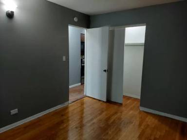 Main picture of 448 W Division St