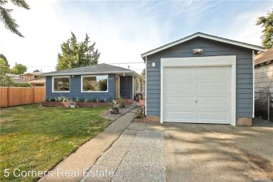 Main picture of 928 N 101st St