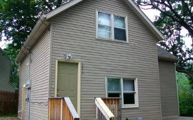 Main picture of 1649 Concord St N