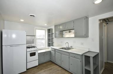 Main picture of 133 W Virginia Ave