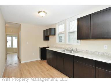 Main picture of 2811 Bryant Ave N