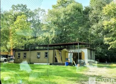 Main picture of 188 Gardenia St