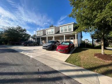 Main picture of 1127 Page St